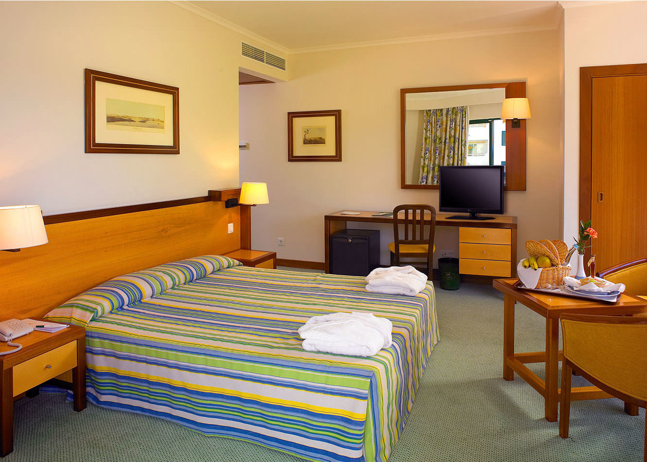 Holiday Inn Algarve Albufeira By Ihg ห้อง รูปภาพ